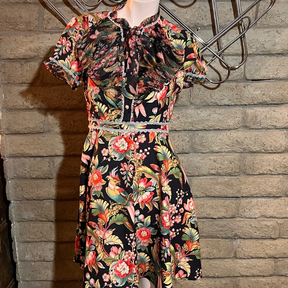 Vibrant Floral Mini Dress in Black